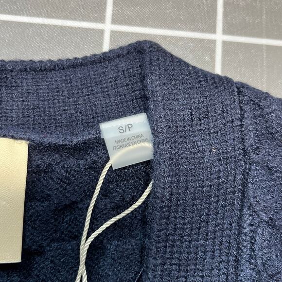 Elie Tahari Navy Blue Cable Knit V-Neck Cardigan Sweater NWT Small - Picture 3 of 16